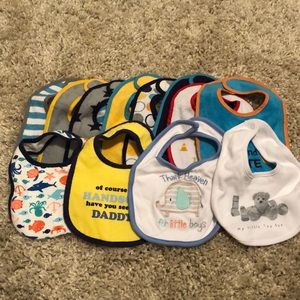 Assorted baby bibs